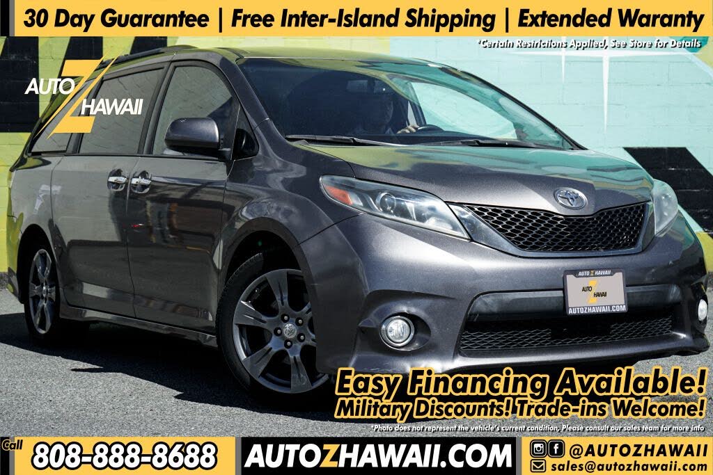 2017 Toyota Sienna SE Premium 8-Passenger