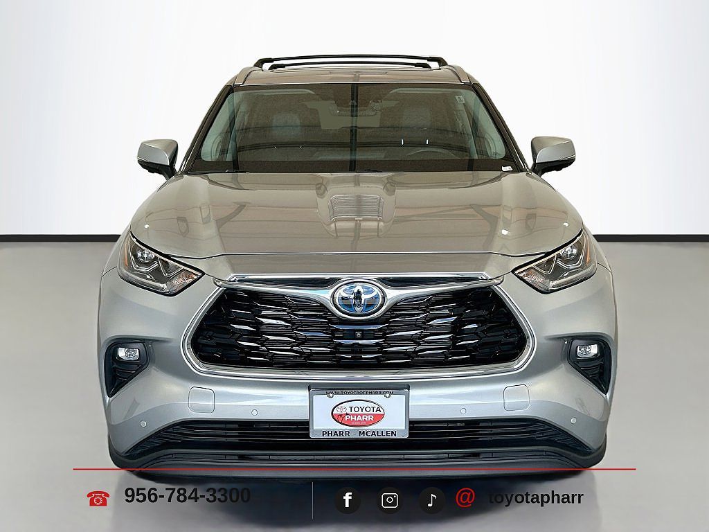 2024 Toyota Highlander Hybrid Limited