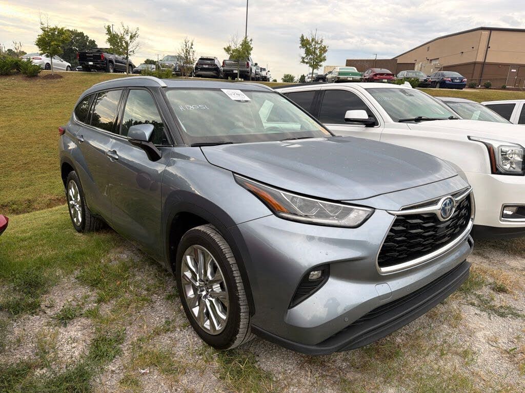 2023 Toyota Highlander Hybrid Limited