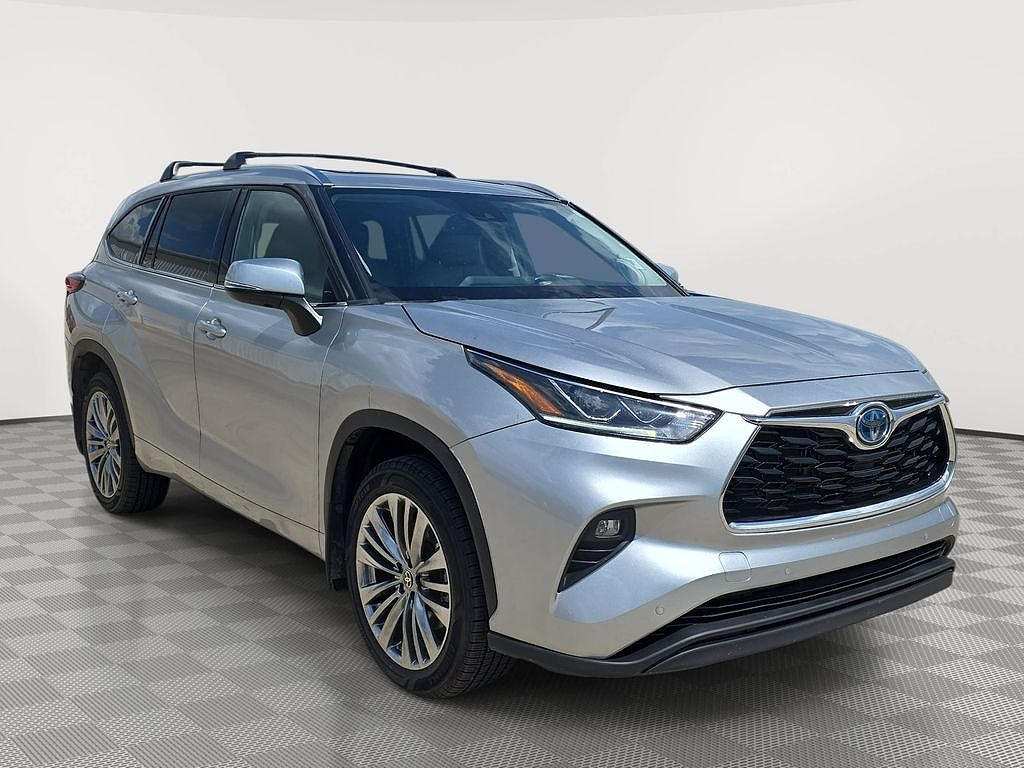 2023 Toyota Highlander Hybrid