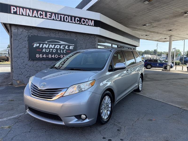 2015 Toyota Sienna Limited Premium 7-Passenger