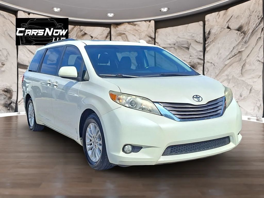 2015 Toyota Sienna Limited Premium 7-Passenger