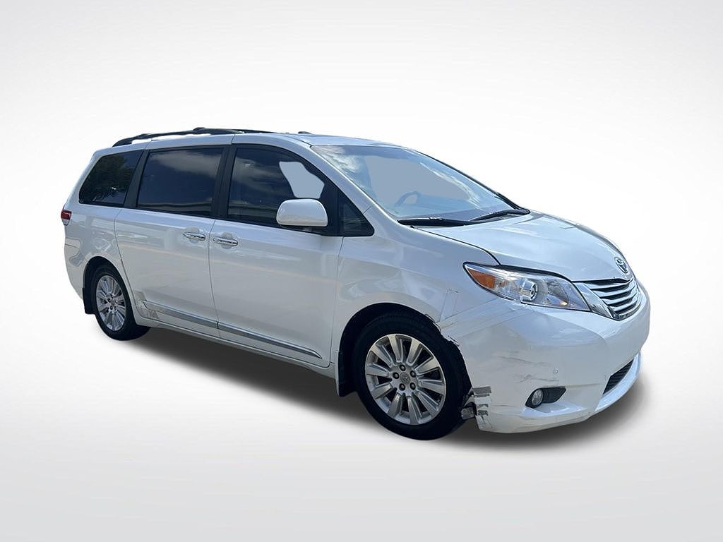 2011 Toyota Sienna XLE 8-Passenger