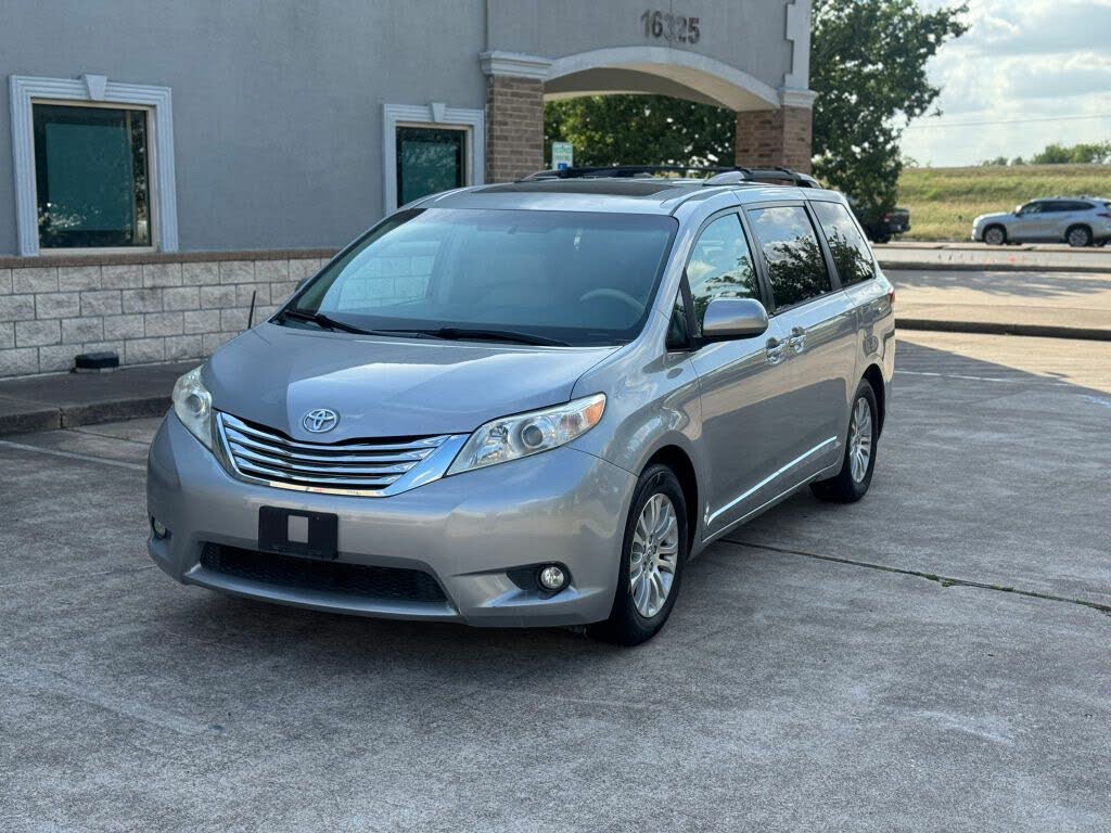 2013 Toyota Sienna Limited 7-Passenger