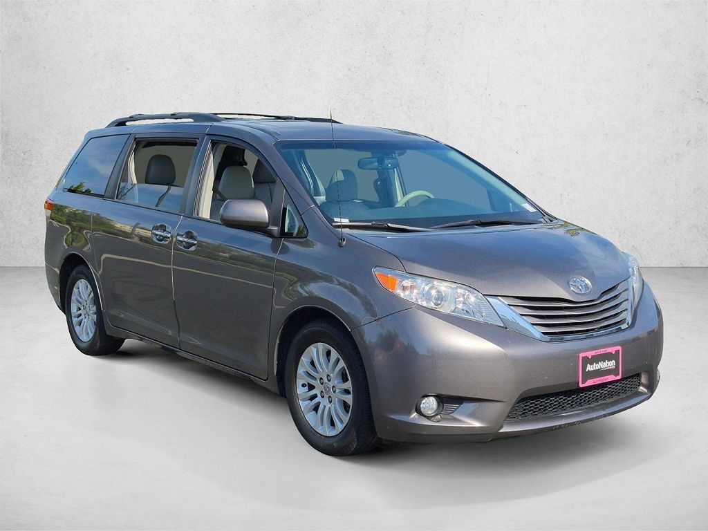 Toyota Sienna