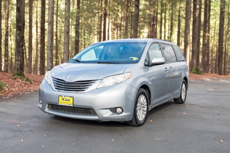 2014 Toyota Sienna Limited 7-Passenger