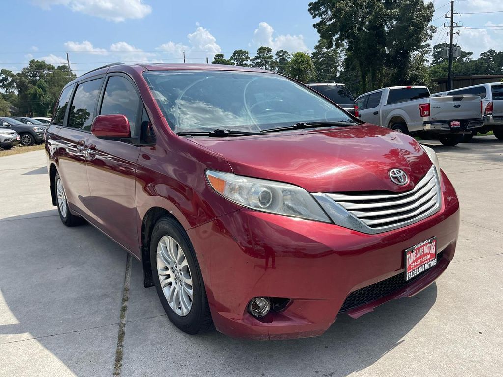 2015 Toyota Sienna Limited Premium 7-Passenger