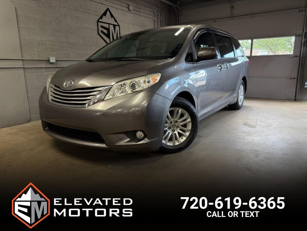 2015 Toyota Sienna Limited Premium 7-Passenger