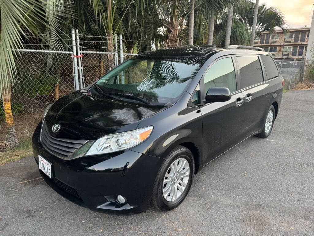 2015 Toyota Sienna Limited Premium 7-Passenger