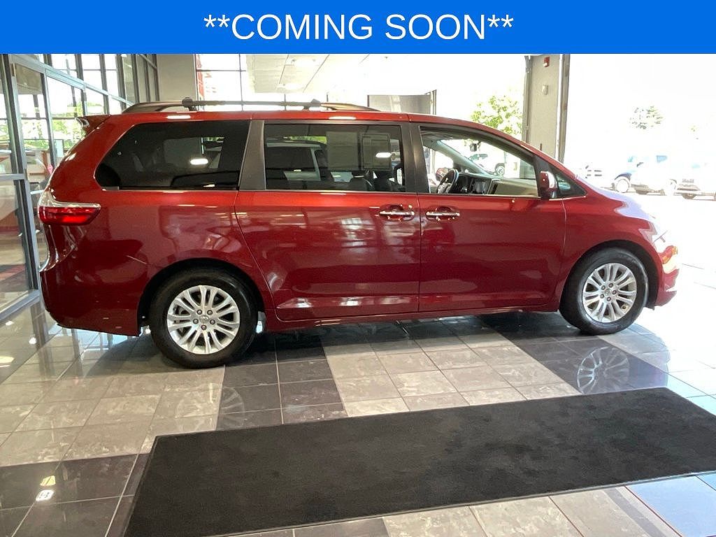 2015 Toyota Sienna Limited Premium 7-Passenger