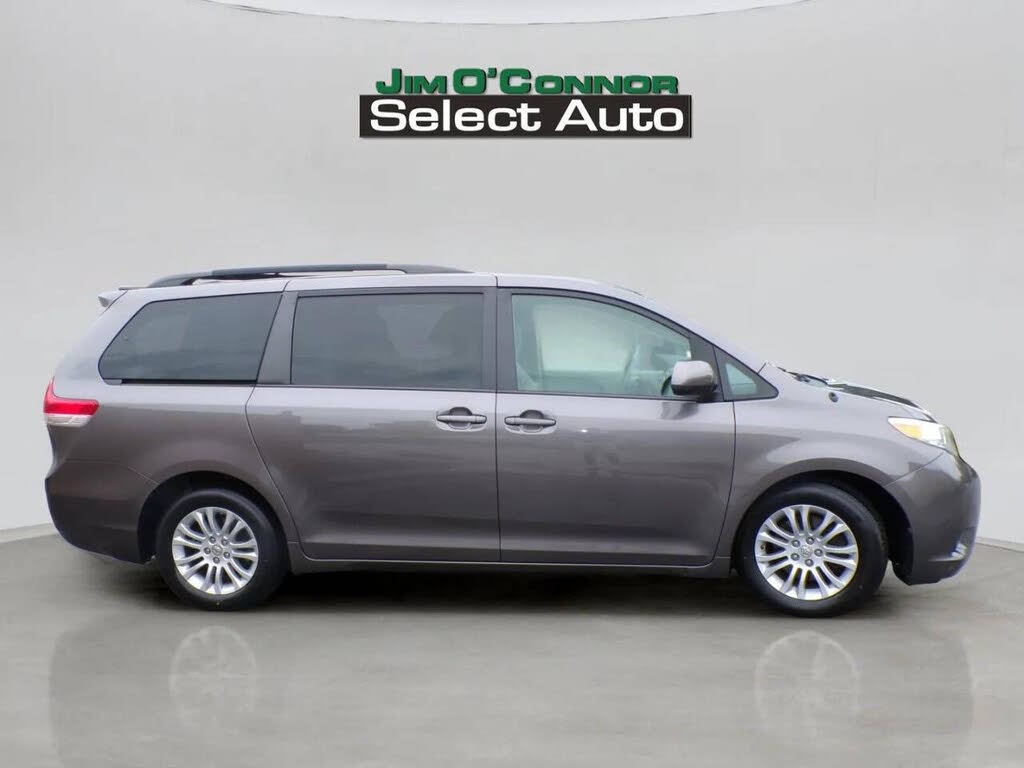 2012 Toyota Sienna Limited 7-Passenger
