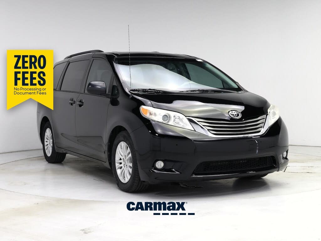 2014 Toyota Sienna XLE 8-Passenger