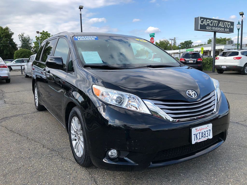 2015 Toyota Sienna Limited Premium 7-Passenger