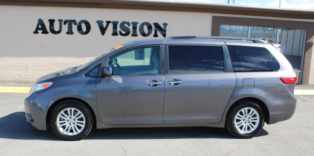 2015 Toyota Sienna Limited Premium 7-Passenger