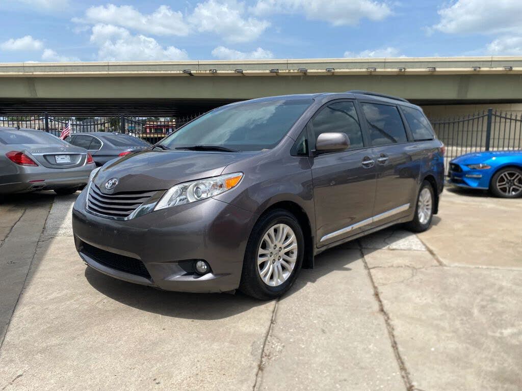 2015 Toyota Sienna Limited Premium 7-Passenger
