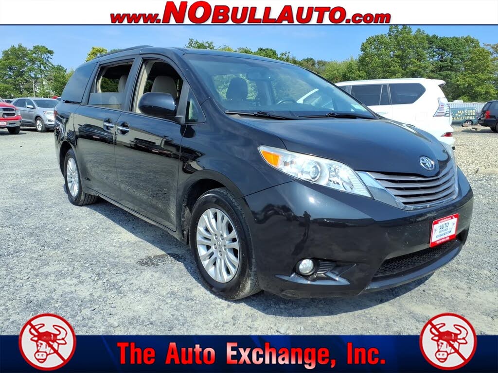2016 Toyota Sienna Limited Premium 7-Passenger