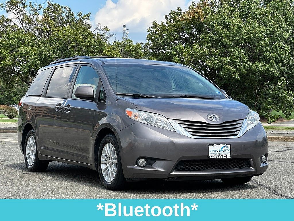 2014 Toyota Sienna Limited 7-Passenger