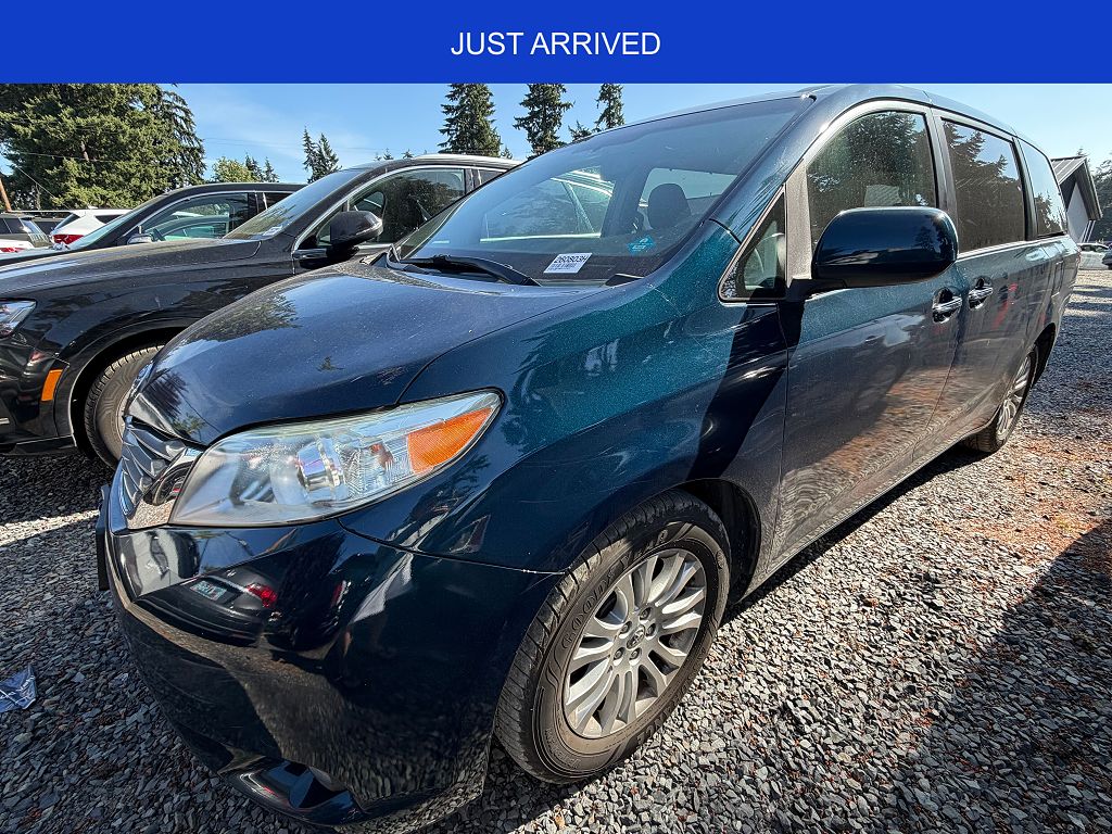 2011 Toyota Sienna Limited 7-Passenger