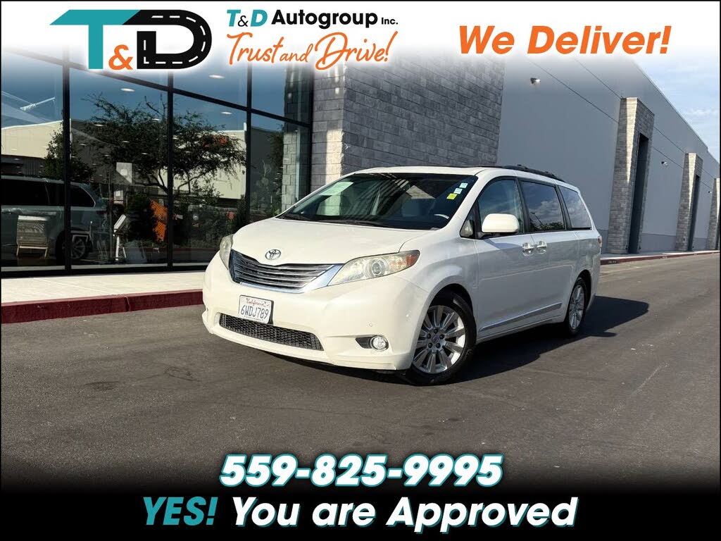 2012 Toyota Sienna XLE 8-Passenger