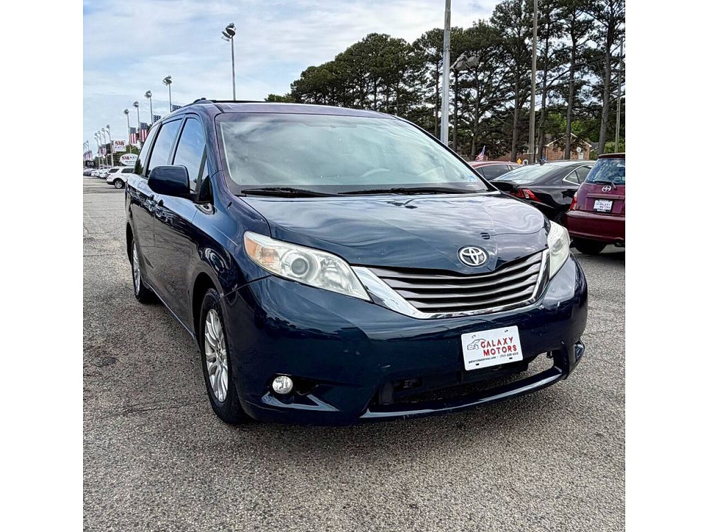 2012 Toyota Sienna Limited 7-Passenger
