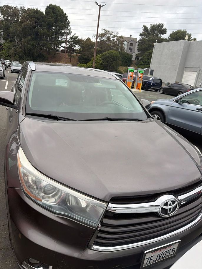 2014 Toyota Highlander Limited Platinum