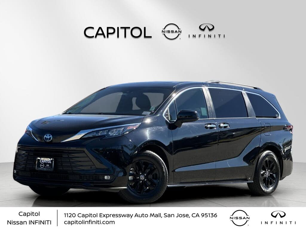 2025 Toyota Sienna XLE 7-Passenger