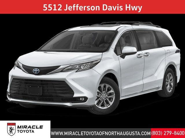 2026 Toyota Sienna XLE 8-Passenger