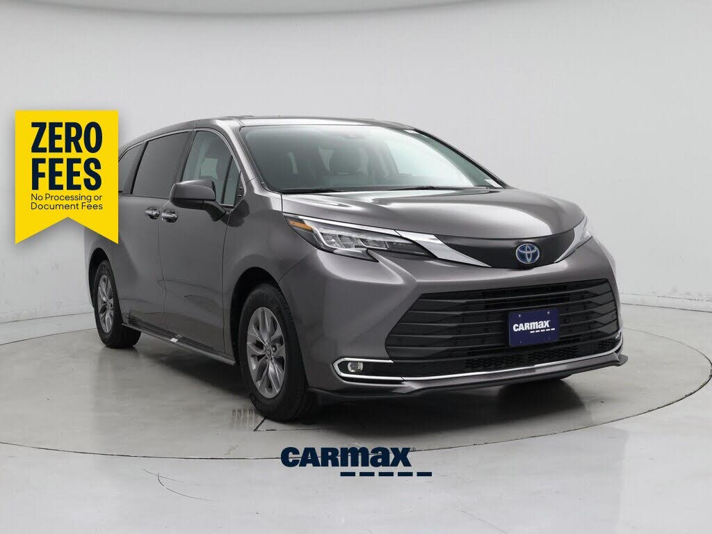 2023 Toyota Sienna XLE 7-Passenger