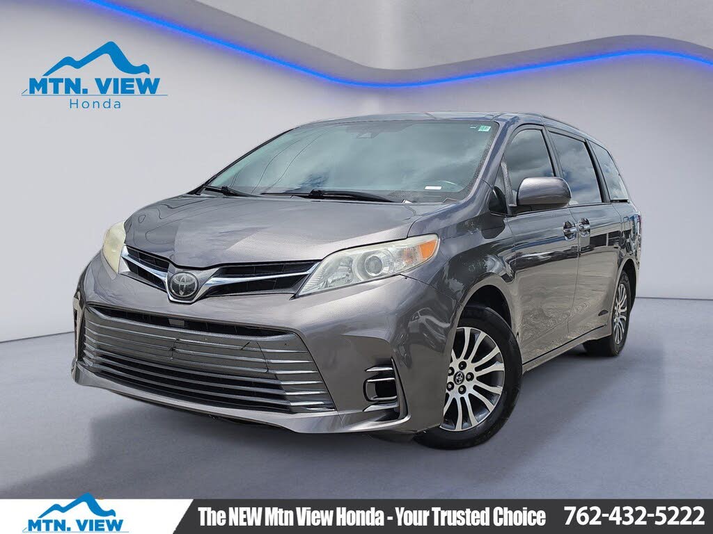 2020 Toyota Sienna Limited Premium 7-Passenger