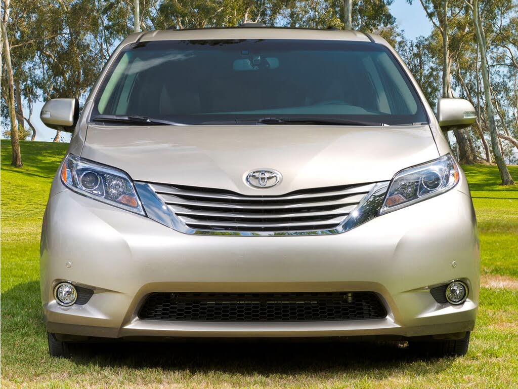 2017 Toyota Sienna Limited Premium 7-Passenger