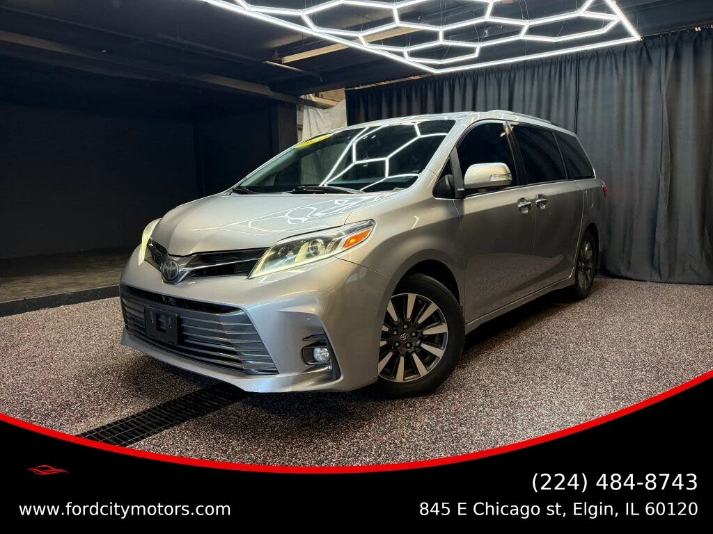 2018 Toyota Sienna XLE Premium 8-Passenger