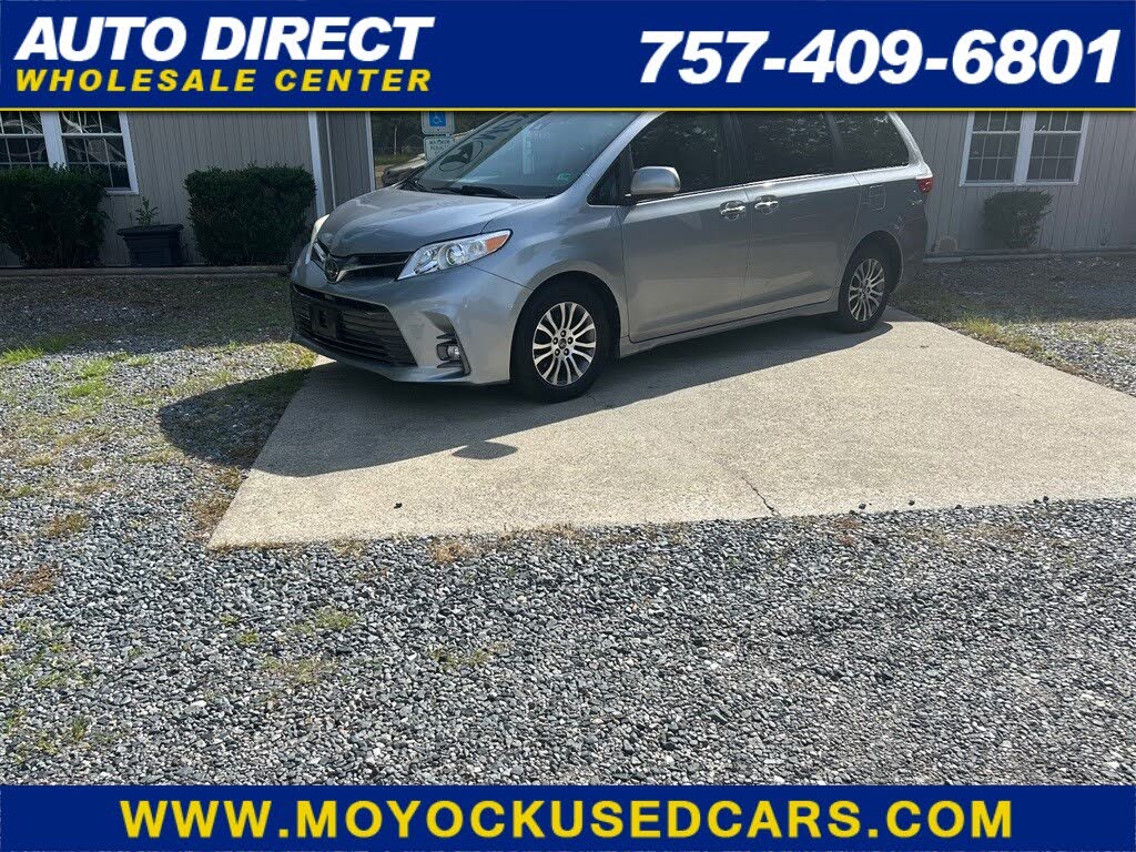 2018 Toyota Sienna XLE Premium 8-Passenger