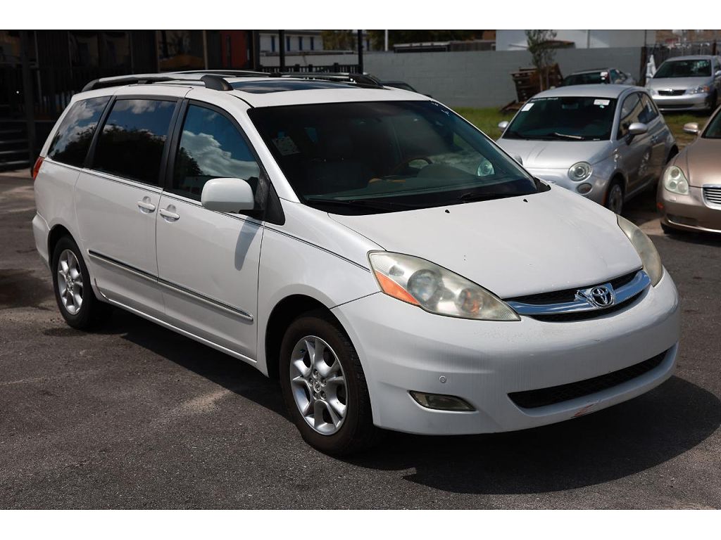2006 Toyota Sienna XLE Limited 7-Passenger