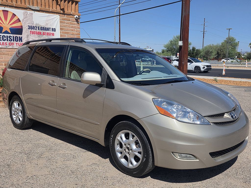 2006 Toyota Sienna XLE Limited 7-Passenger