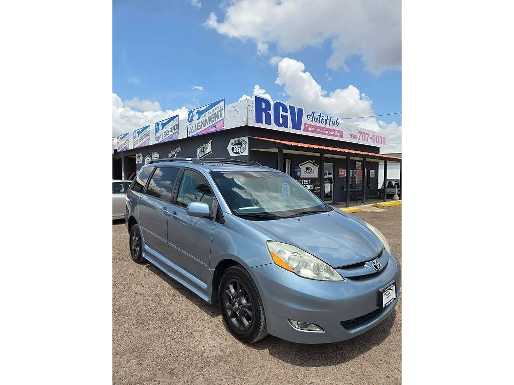 2006 Toyota Sienna XLE Limited 7-Passenger