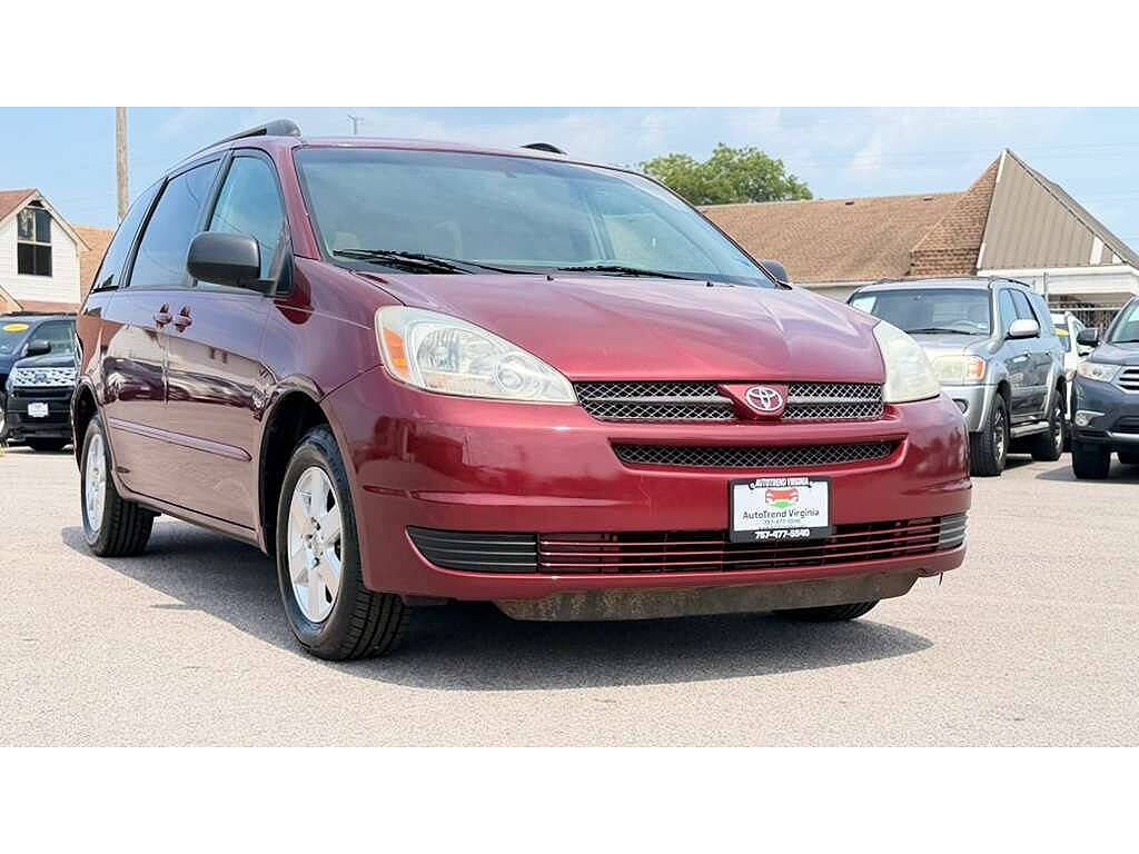 2005 Toyota Sienna LE 7-Passenger