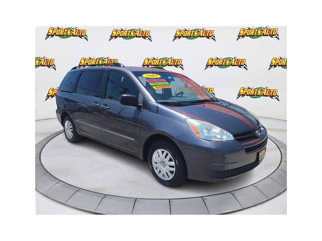 2004 Toyota Sienna LE 7-Passenger