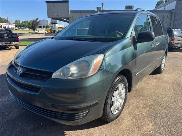 2005 Toyota Sienna CE 8-Passenger