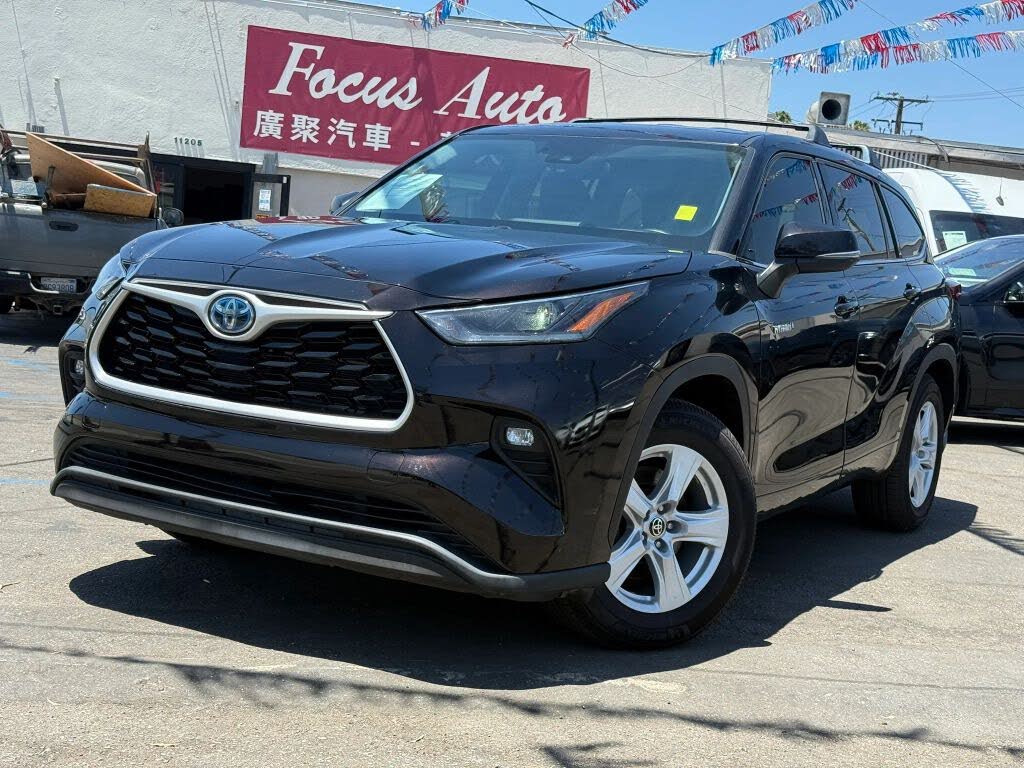 2021 Toyota Highlander Hybrid LE