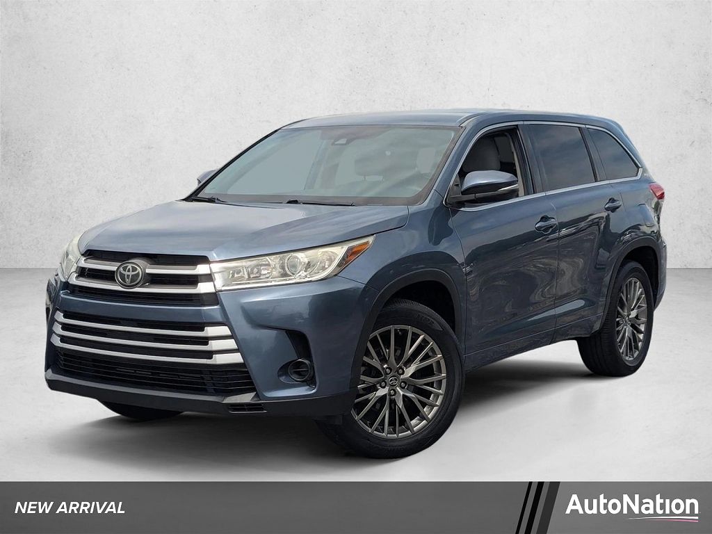 2018 Toyota Highlander LE