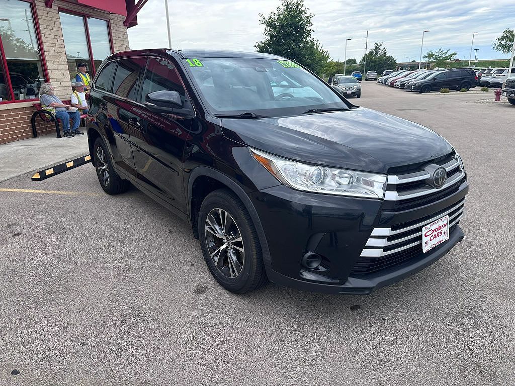 2018 Toyota Highlander LE