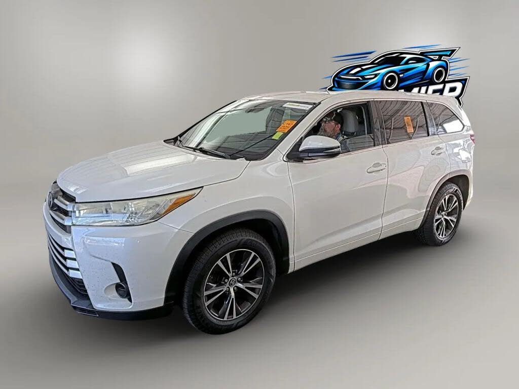 2017 Toyota Highlander LE
