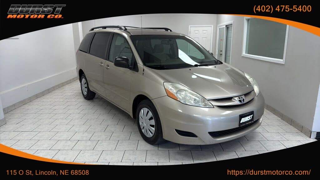 2008 Toyota Sienna CE 7-Passenger