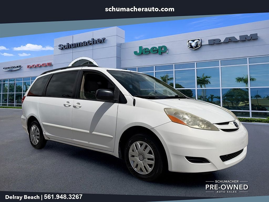 2008 Toyota Sienna CE 7-Passenger