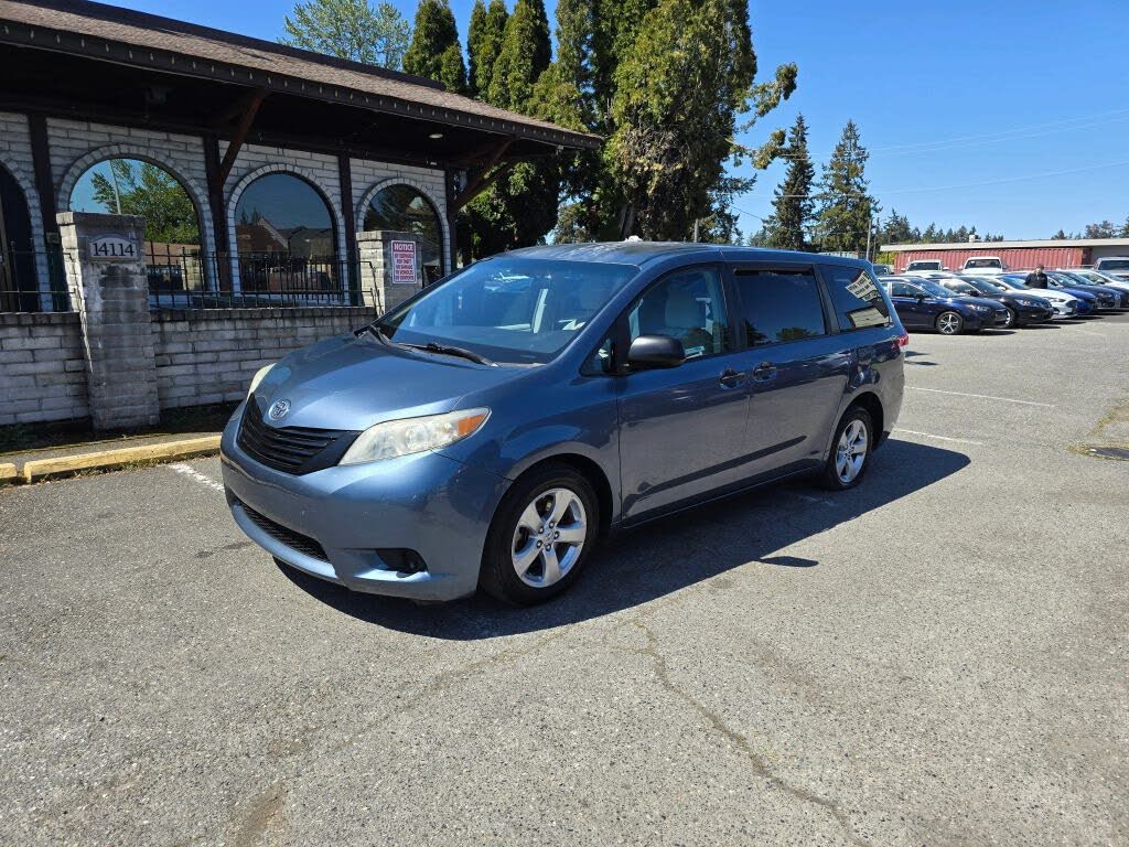 2014 Toyota Sienna L 7-Passenger