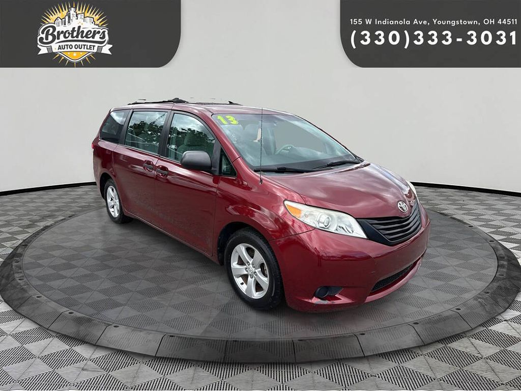 2013 Toyota Sienna L 7-Passenger