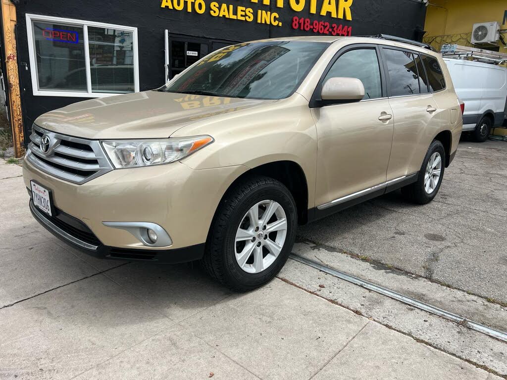 2012 Toyota Highlander SE