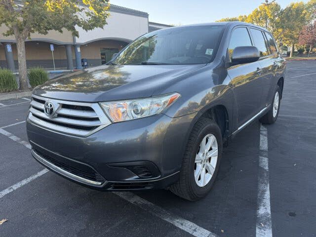 2013 Toyota Highlander SE listing photo