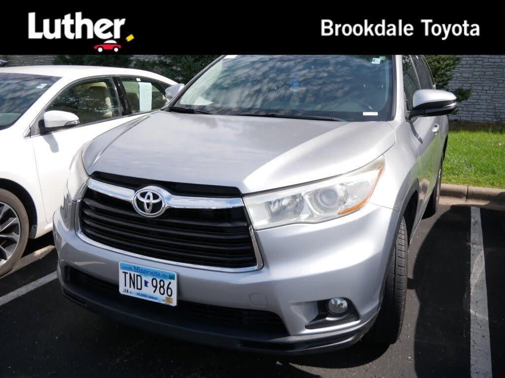 2016 Toyota Highlander LE