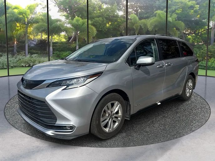 2021 Toyota Sienna Limited 7-Passenger